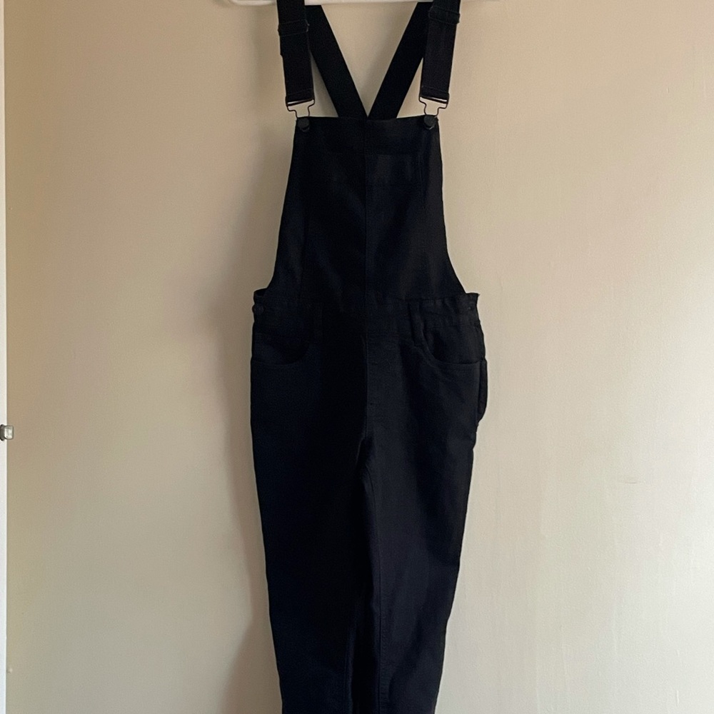 Refuge womens black denim overalls size small 4. NWOT condition!